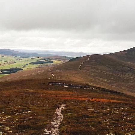 Beatshach Bothy - Speyside, Incredible Location! Apartman Dufftown Kültér fotó